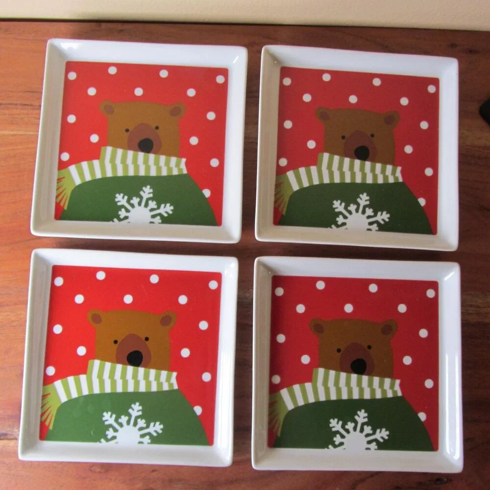 crate & barrel winter bear appetizer plates 2019 joan anderson NWT UNUSED (W6321